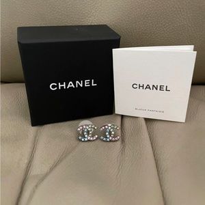 Chanel 22S Multicolor Ruthenium Crystal CC Stud Earrings New Authentic Jewellery
